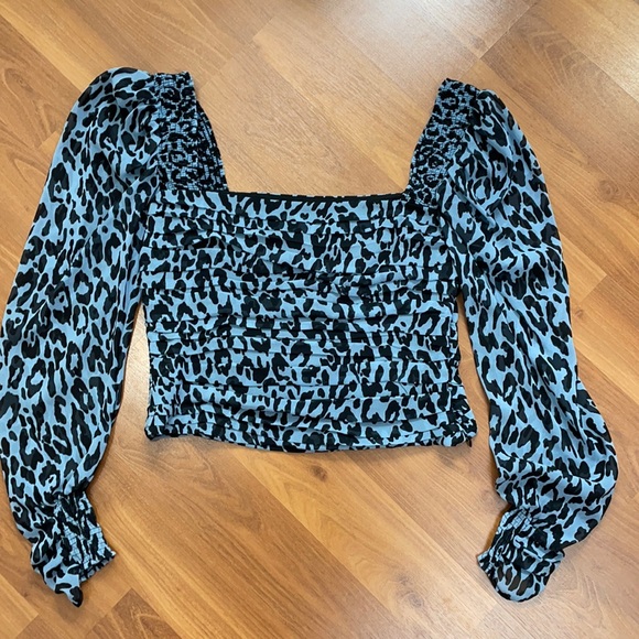 Zara Blue Animal Print Square Neck Top - Picture 10 of 11
